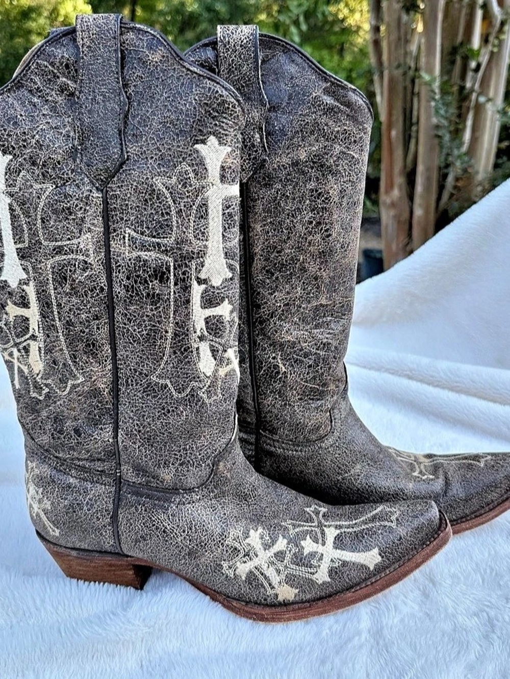 Circle G by Corral Boots L5038 Side Cross, Embroidered Western Boots Brown & bei
